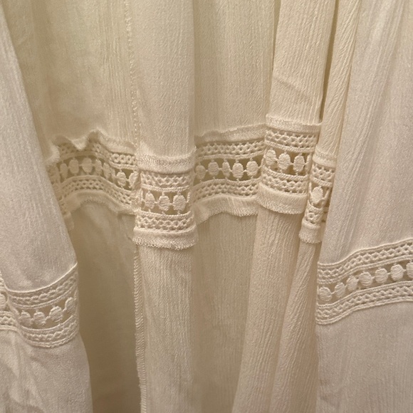 Torrid Cream Duster - Picture 9 of 11